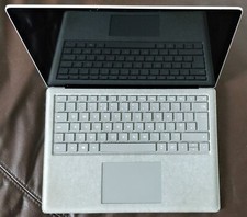 Microsoft Surface Laptop 2 -